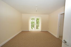 Lounge- click for photo gallery